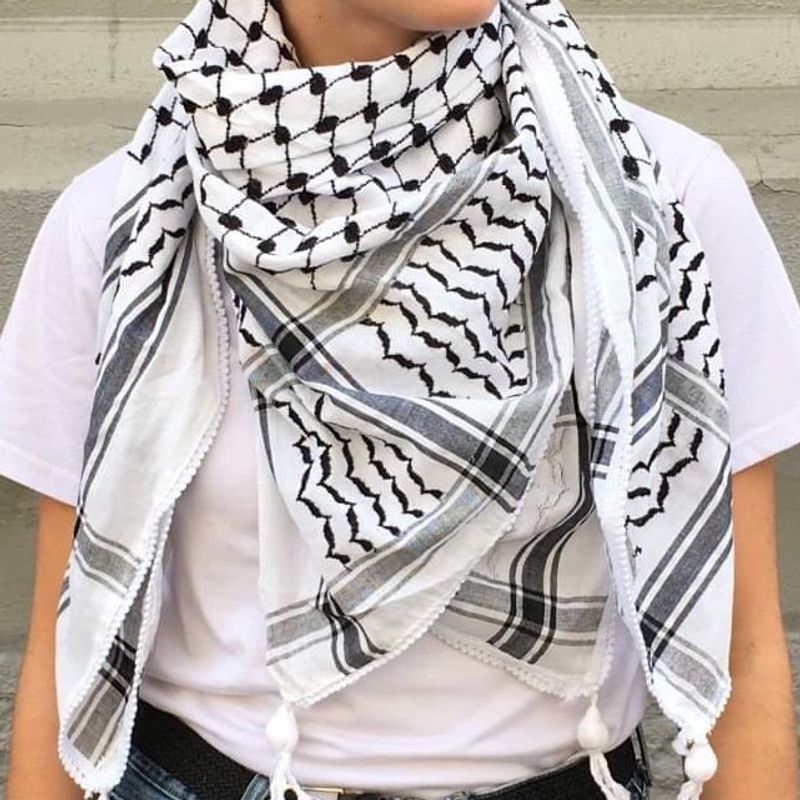 Klassisk stor keffiyeh, hvit og svart