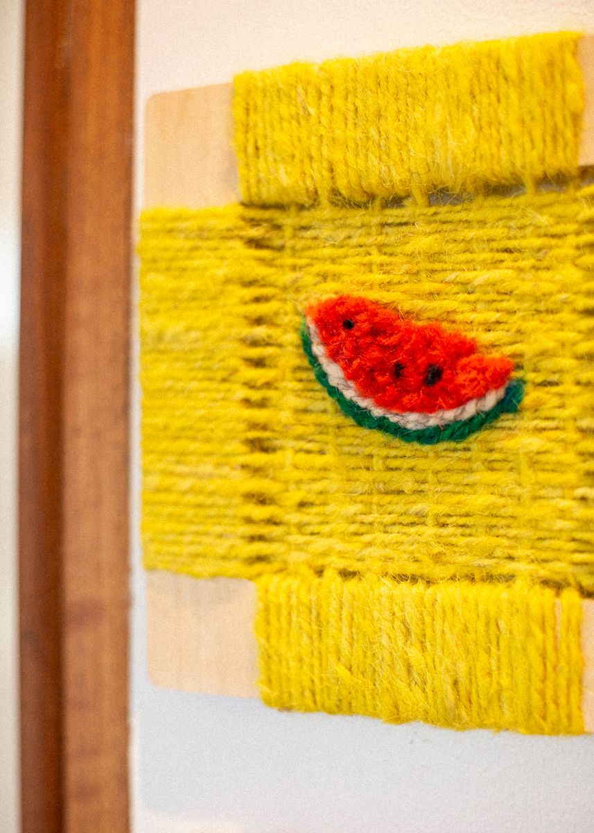 Bilde med håndspunnet ull, vannmelon