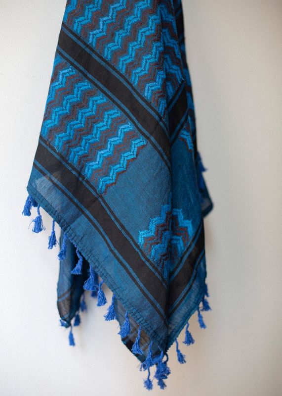 Stor keffiyeh, blå og brun