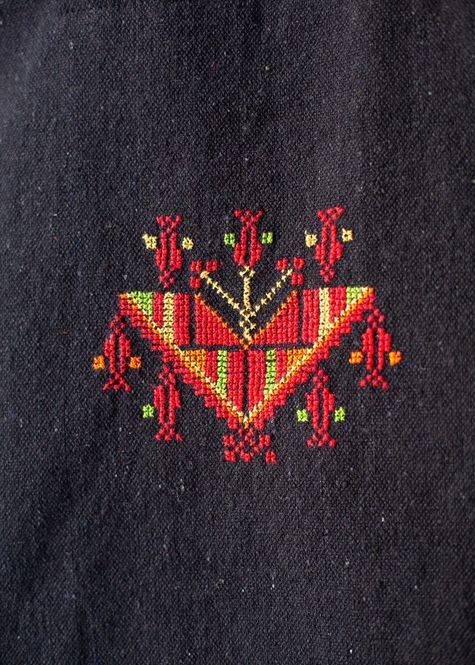 Hovedbilde Brodert veske / nett, svart og flerfarget 